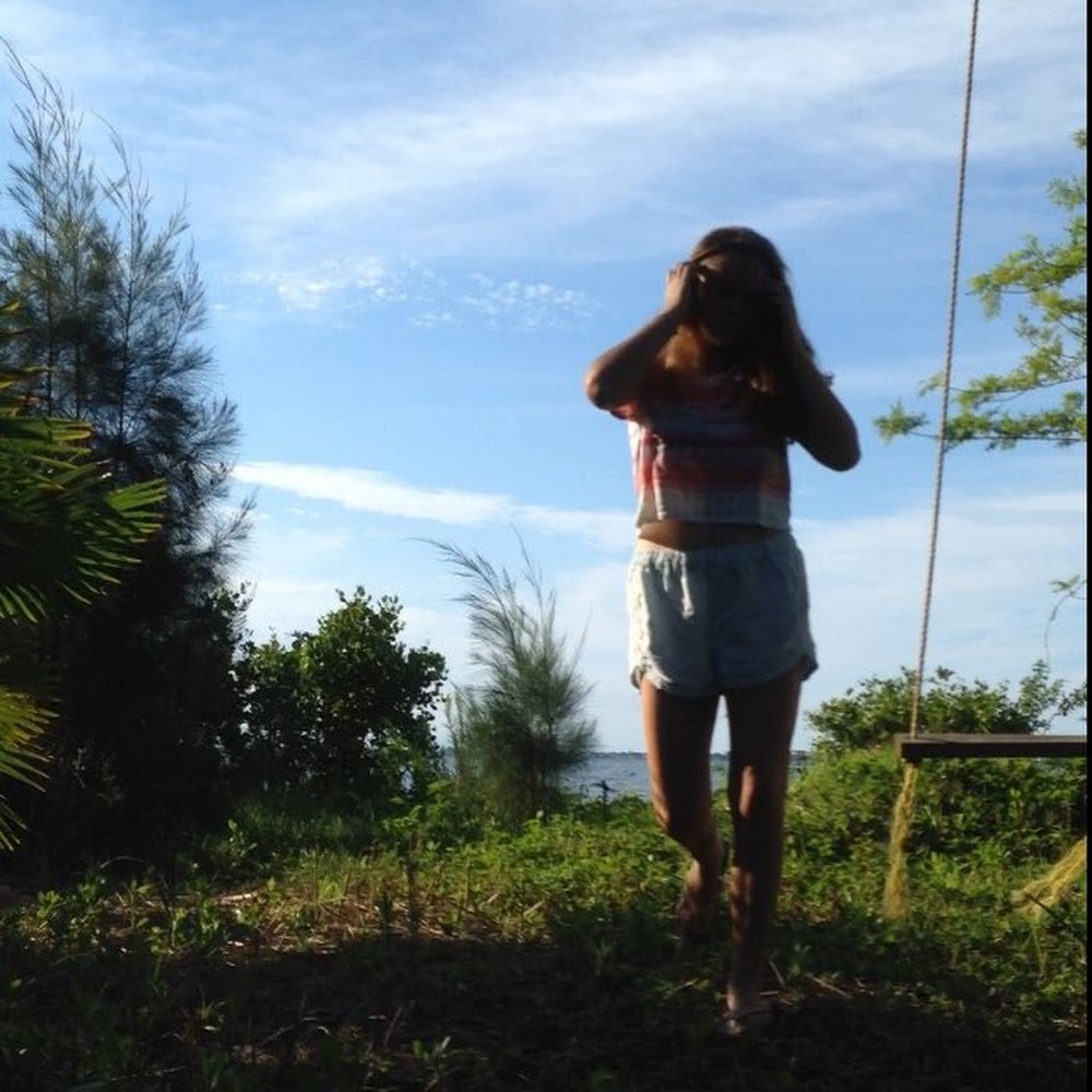 Meet your Posher, Mikayla